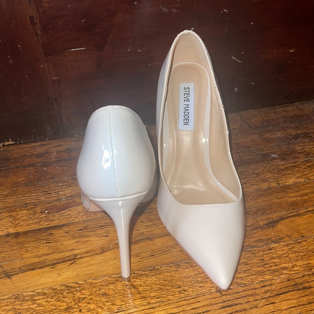Steve Madden pumps